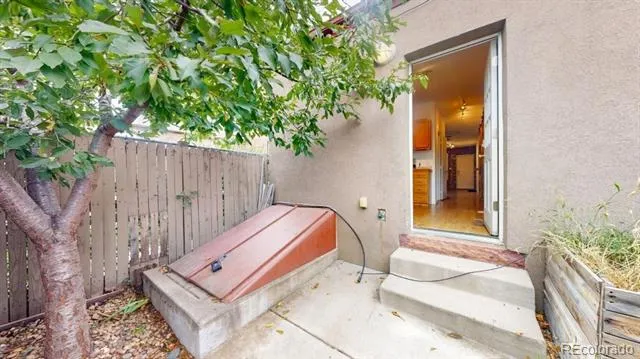 2738 Downing Street Denver, CO 80205