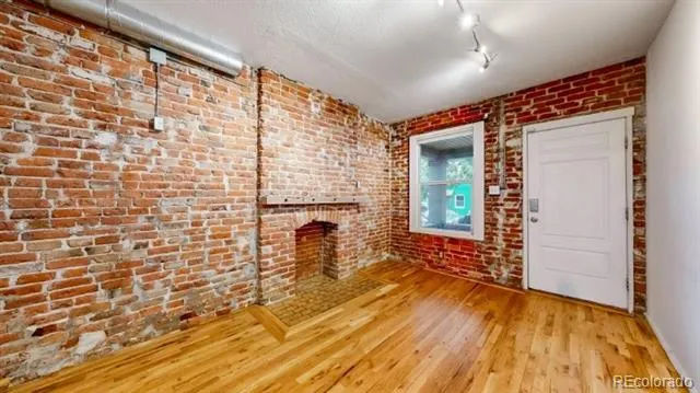 2738 Downing Street Denver, CO 80205