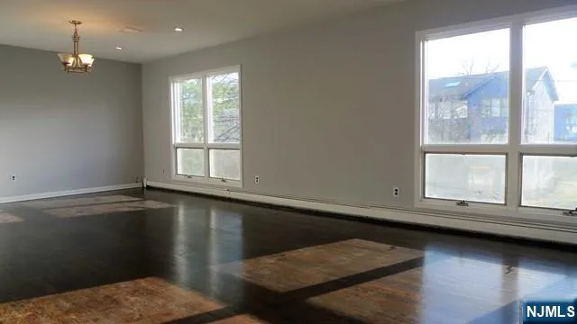 5 8th Street Englewood Cliffs, NJ 07632