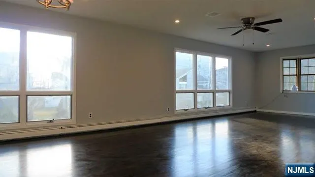 5 8th Street Englewood Cliffs, NJ 07632
