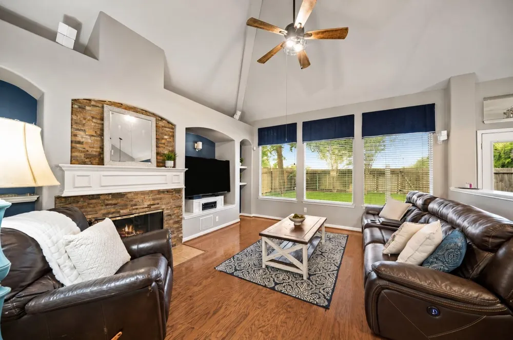 4026 Chestnut Bend Missouri City, TX 77459