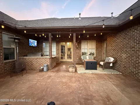 109 Hackberry Drive