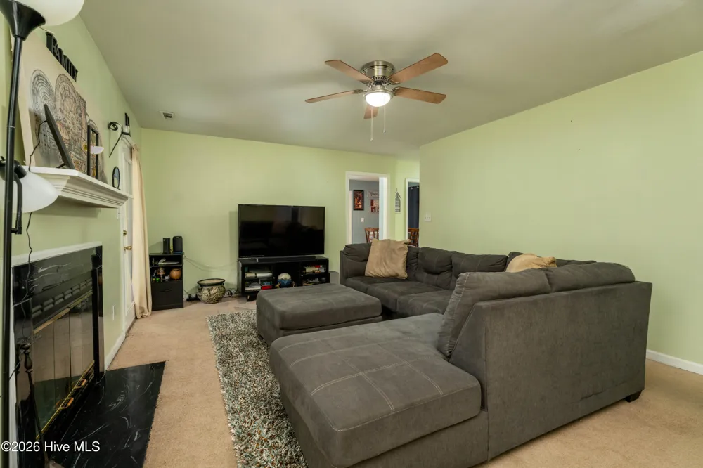 405 Chaps Court Jacksonville, NC 28546
