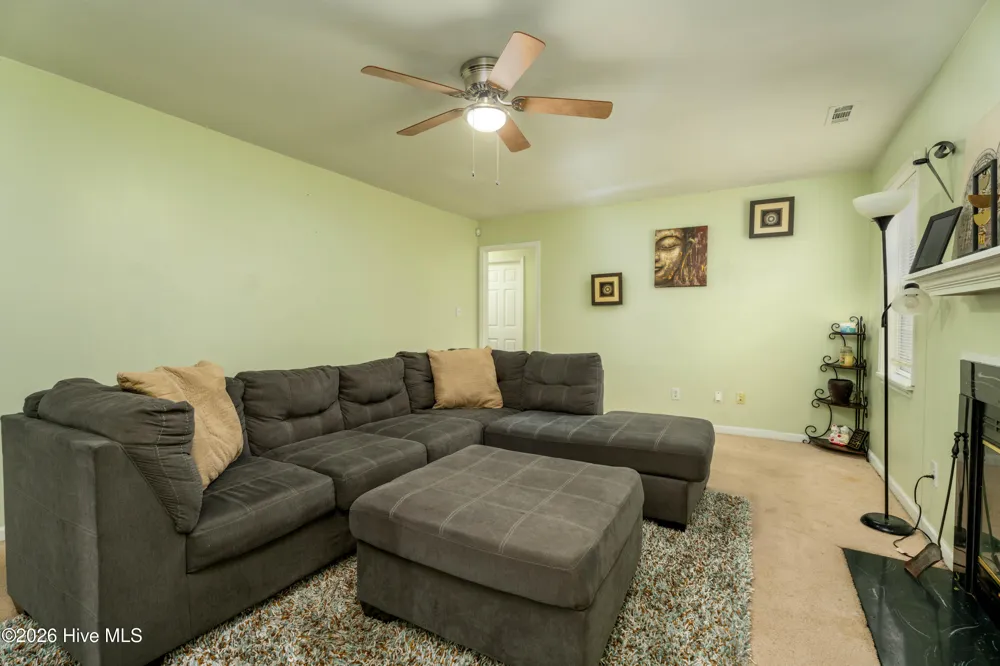 405 Chaps Court Jacksonville, NC 28546