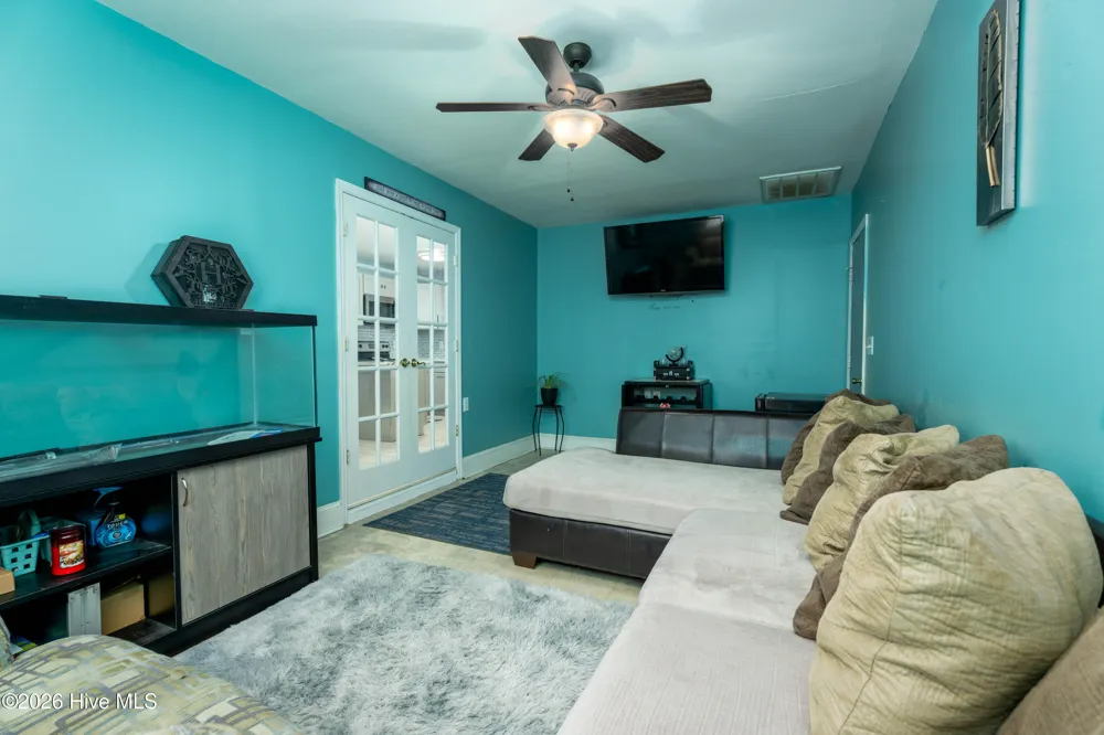405 Chaps Court Jacksonville, NC 28546