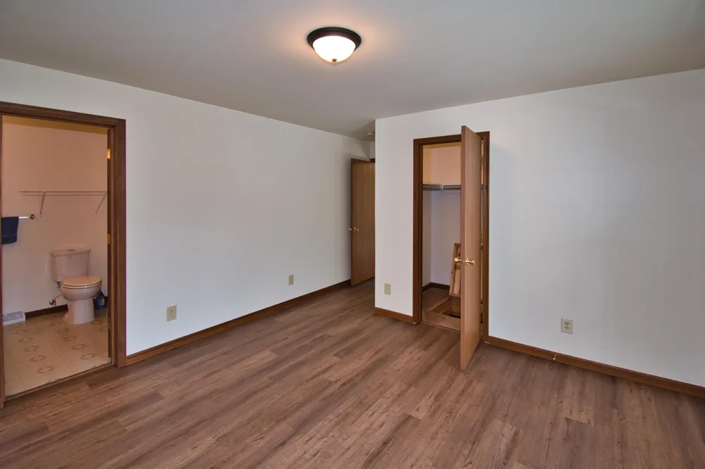 22244 US-12 Edwardsburg, MI 49112