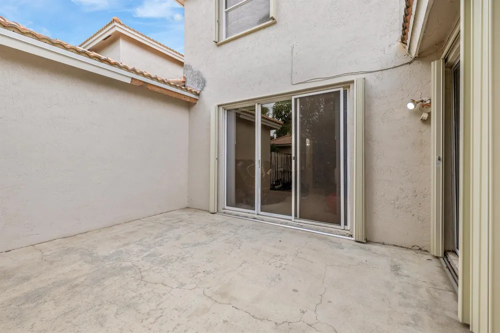 831 NW 130TH AVENUE Pembroke Pines, FL 33028