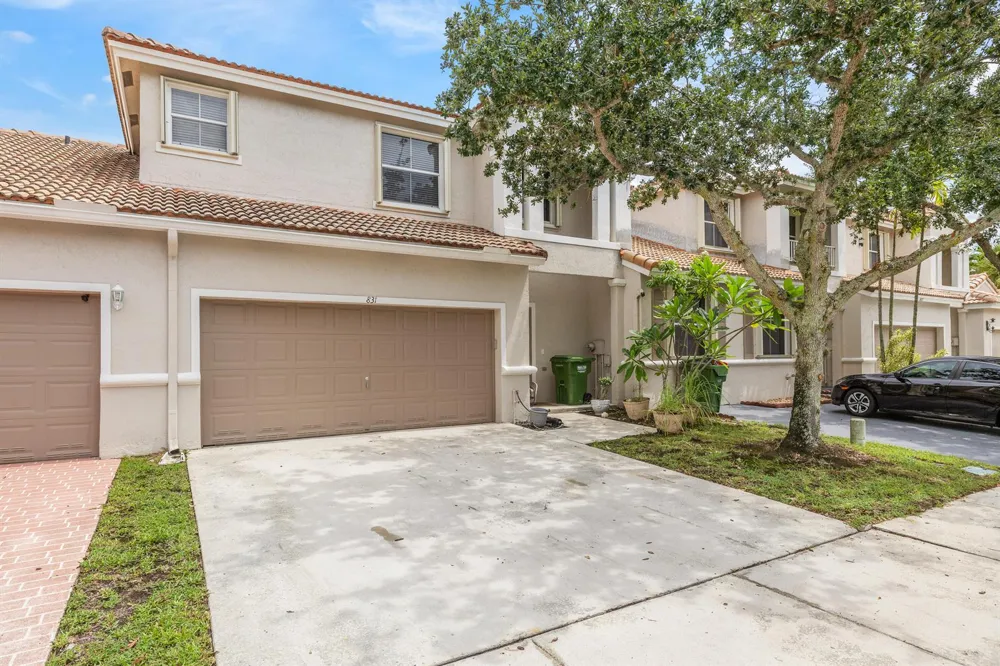 831 NW 130TH AVENUE Pembroke Pines, FL 33028