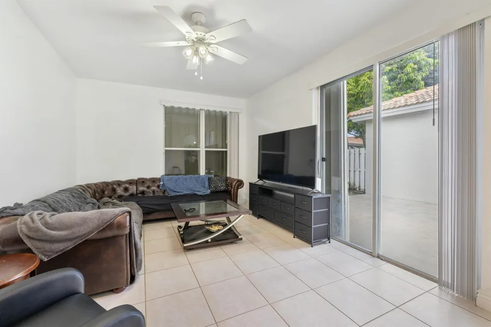 831 NW 130TH AVENUE Pembroke Pines, FL 33028