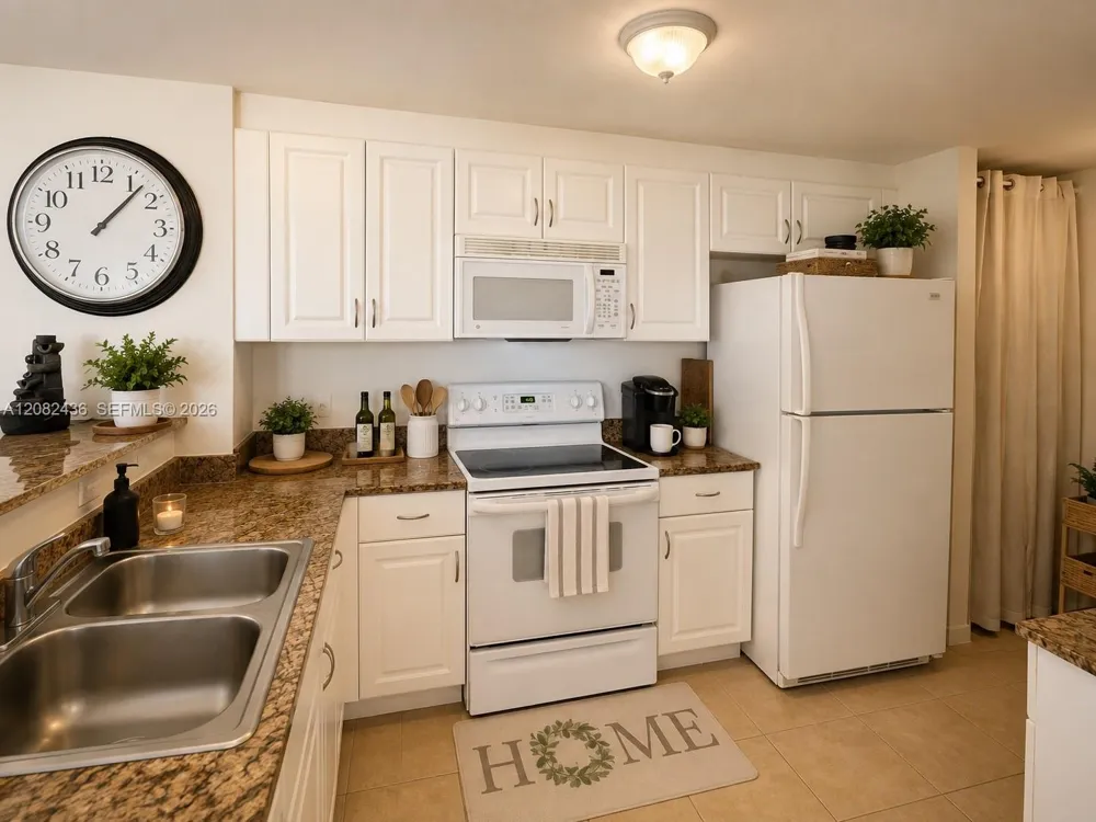 215 SW 42nd Ave #803 Miami, FL 33134