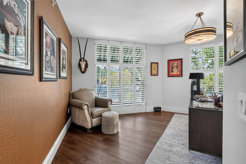 411 NEW RIVER DRIVE E #V-2 Fort Lauderdale, FL 33301