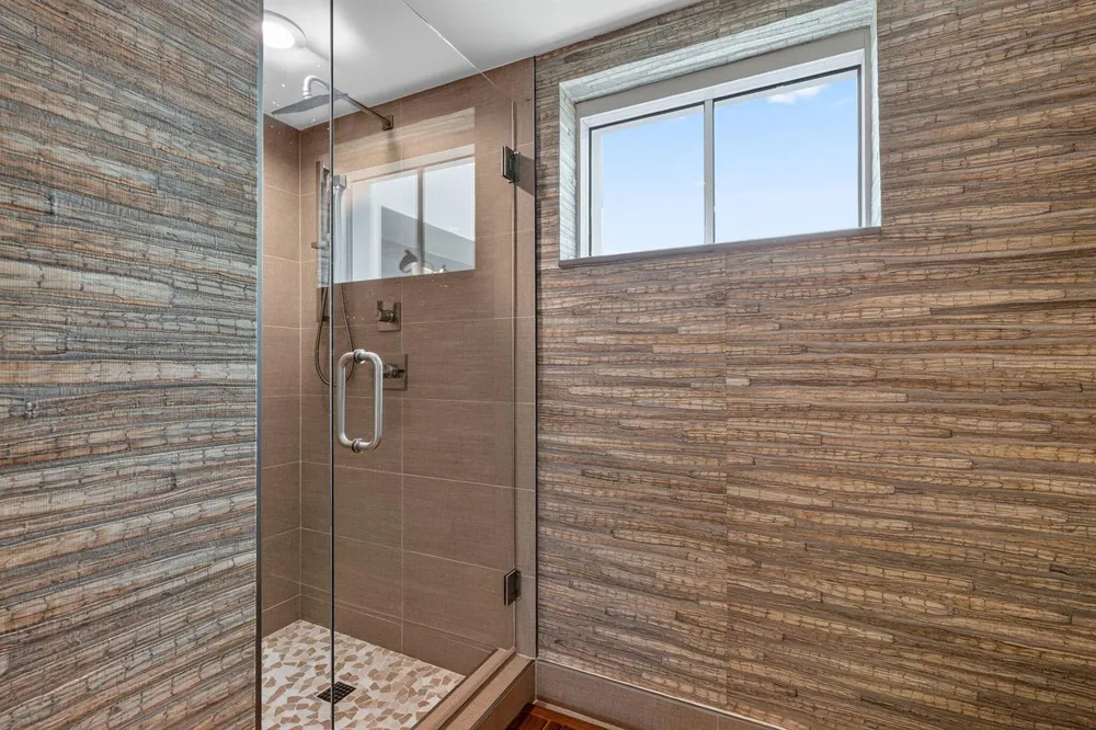 411 NEW RIVER DRIVE E #V-2 Fort Lauderdale, FL 33301