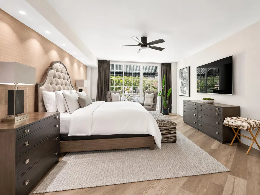 411 NEW RIVER DRIVE E #V-2 Fort Lauderdale, FL 33301