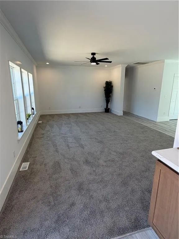 5101 Center Road Jonesville, NC 28642