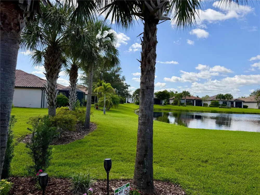 2436 ARUGULA DRIVE North Port, FL 34289