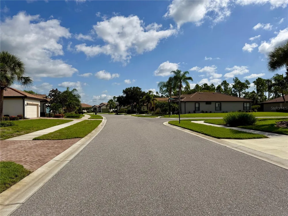 2436 ARUGULA DRIVE North Port, FL 34289