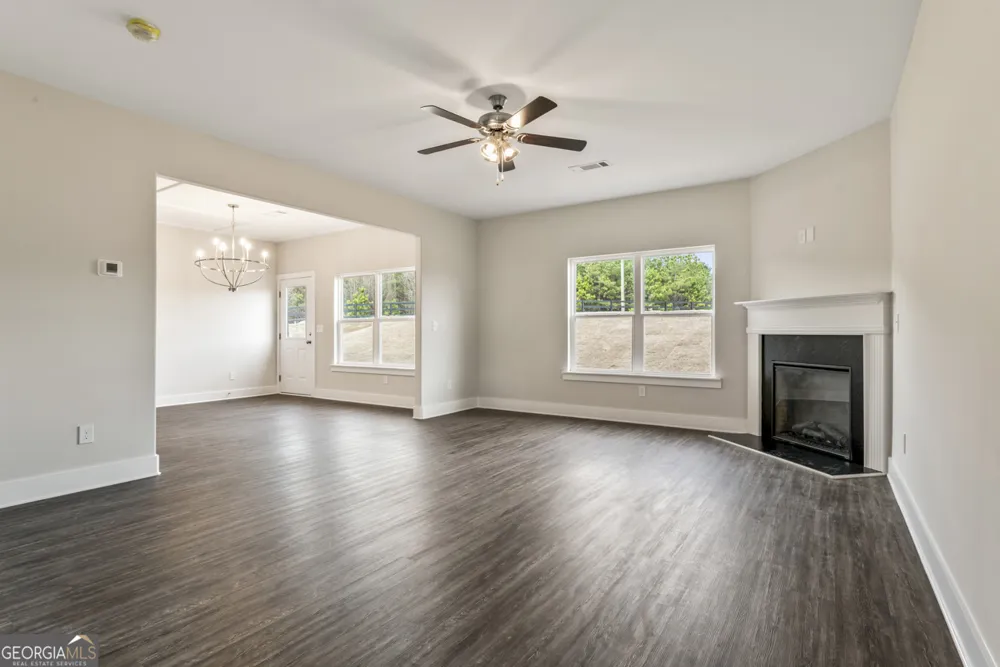 11201 Cornerstone WAY Hampton, GA 30228