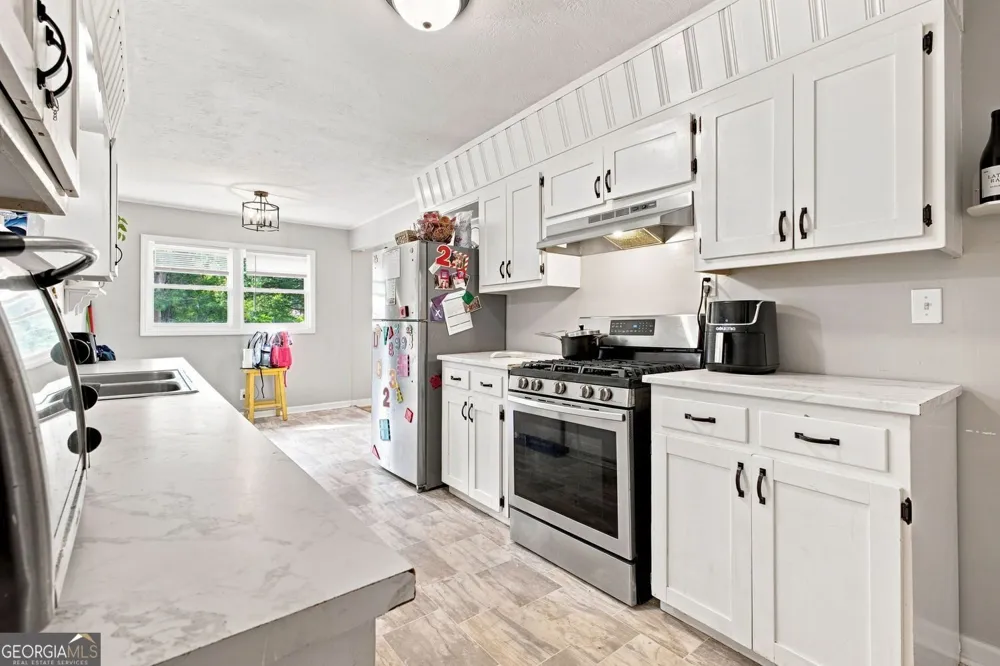 1517 Lee AVE Oxford, AL 36203