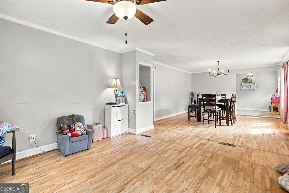 1517 Lee AVE Oxford, AL 36203