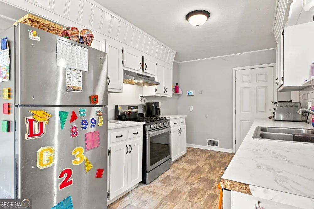 1517 Lee AVE Oxford, AL 36203