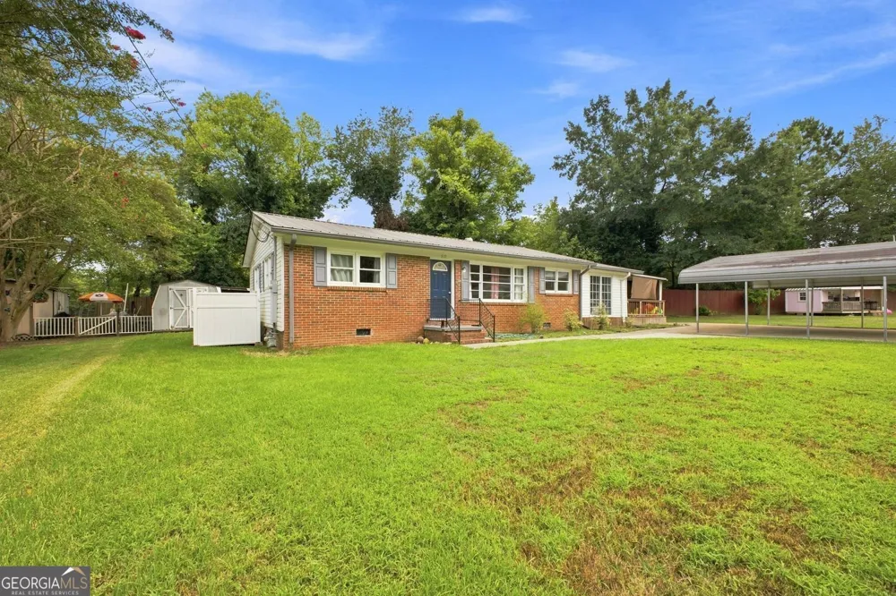 1517 Lee AVE Oxford, AL 36203