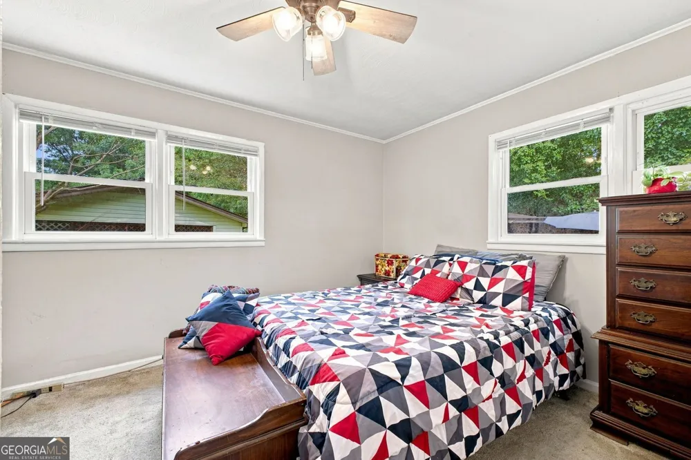 1517 Lee AVE Oxford, AL 36203
