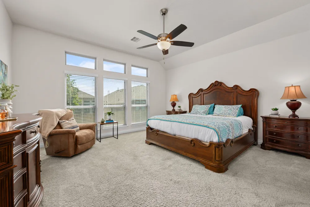 2404 Brook Crest Way Leander, TX 78641