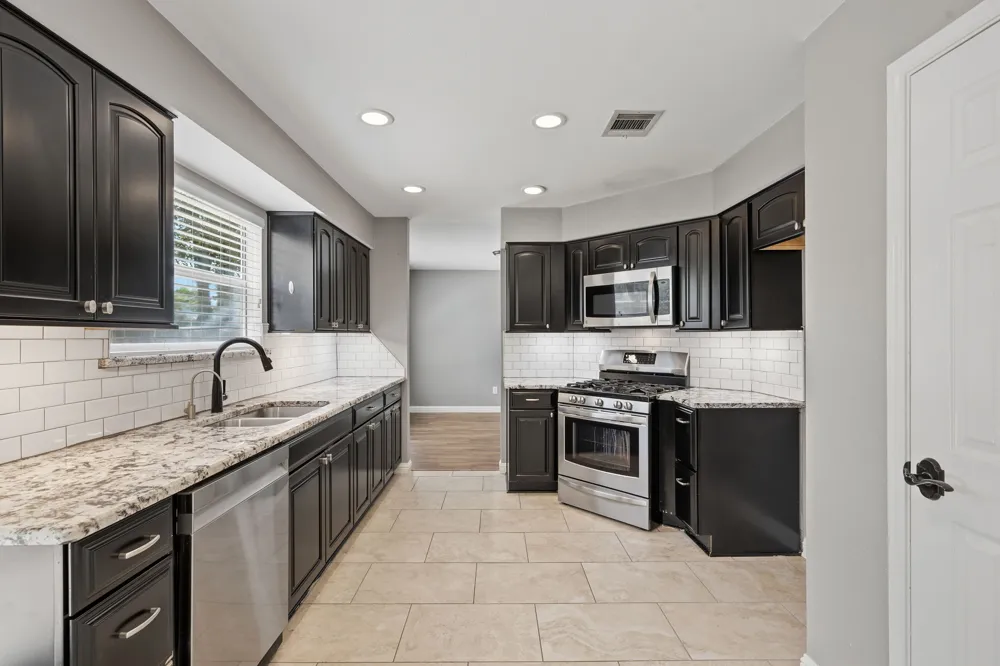 2608 Buckeye Trail Cedar Park, TX 78613