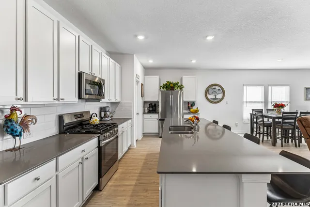 5801 MUSQUIZ RDG Seguin, TX 78155