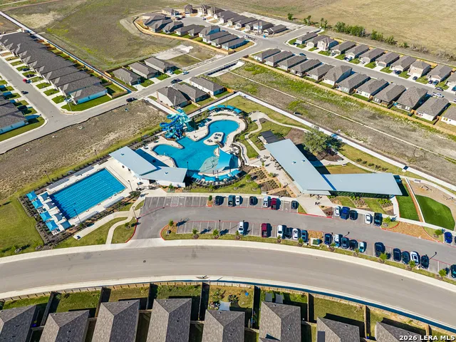5801 MUSQUIZ RDG Seguin, TX 78155