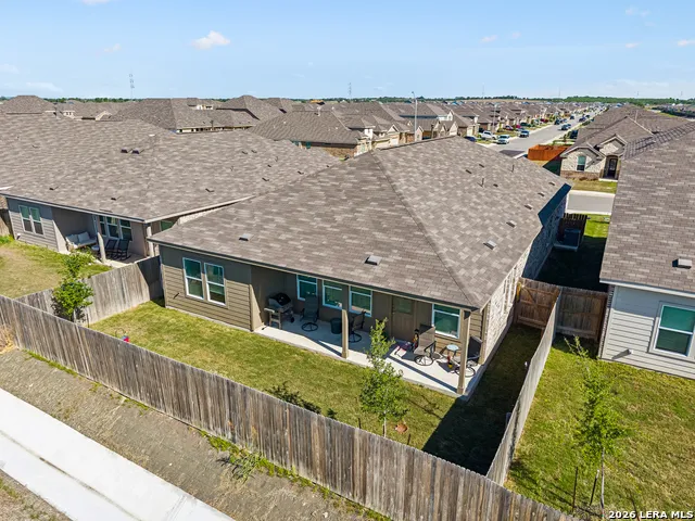 5801 MUSQUIZ RDG Seguin, TX 78155