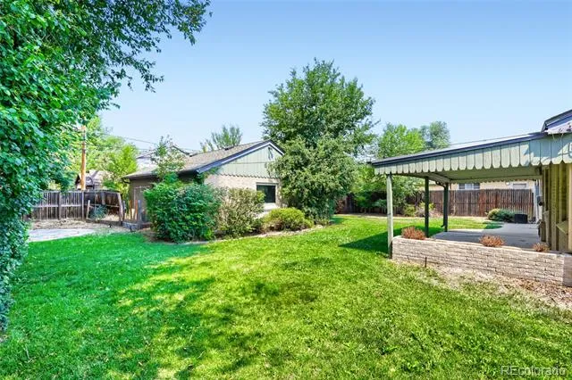 2635 Hudson Street Denver, CO 80207