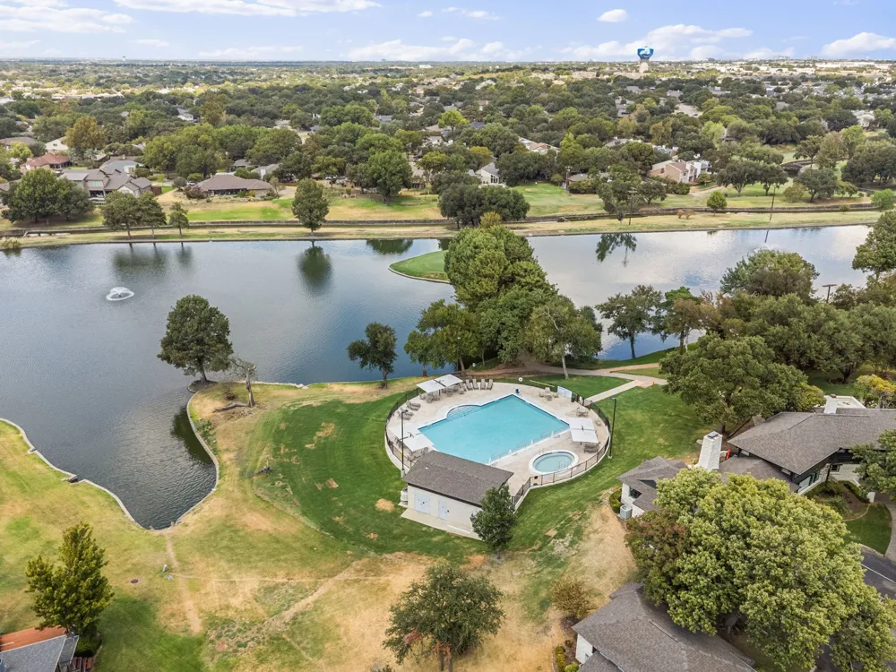 2702 Wagonwheel Drive Carrollton, TX 75006