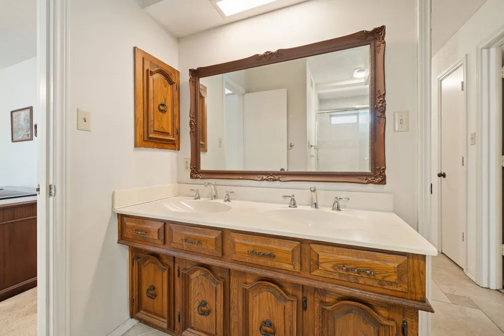 2702 Wagonwheel Drive Carrollton, TX 75006