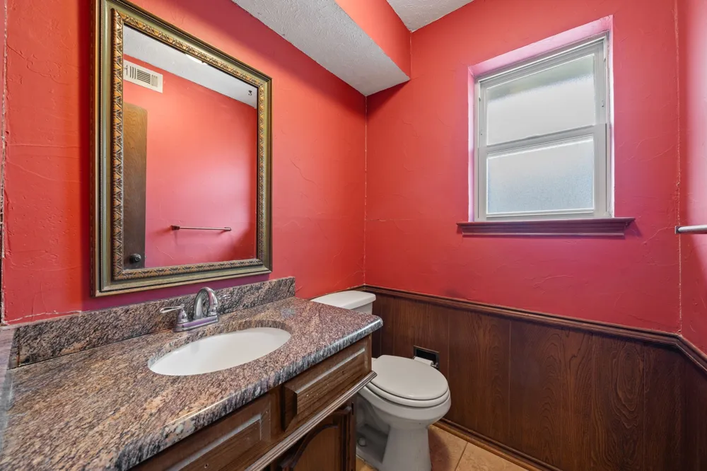 2702 Wagonwheel Drive Carrollton, TX 75006
