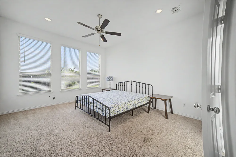 10011 Sovereign Drive Frisco, TX 75035