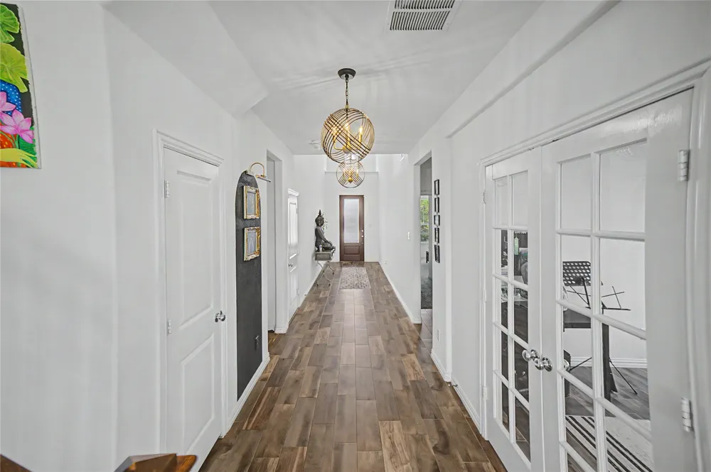 10011 Sovereign Drive Frisco, TX 75035