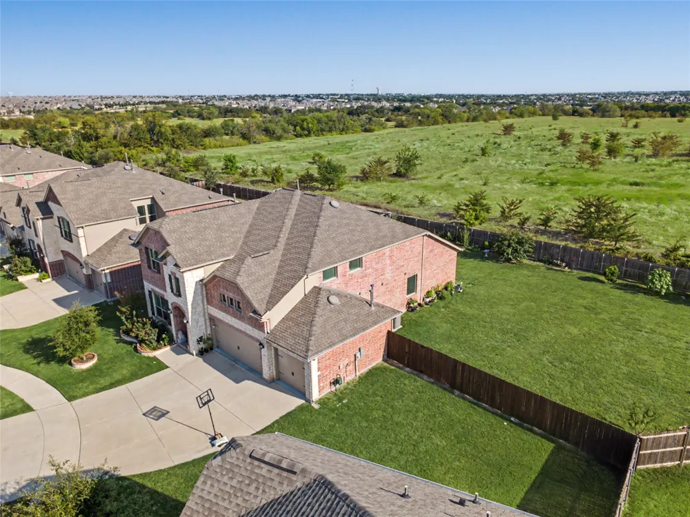 10011 Sovereign Drive Frisco, TX 75035