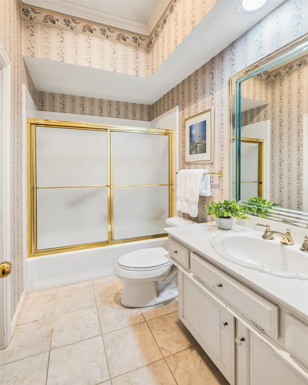 4428 Hollow Oak Drive Dallas, TX 75287