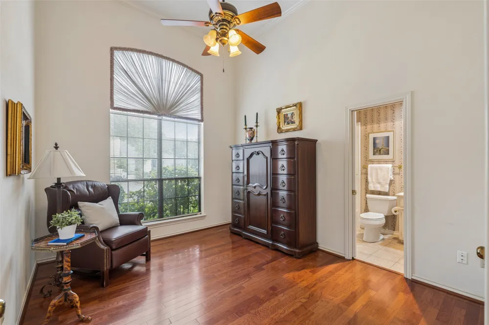 4428 Hollow Oak Drive Dallas, TX 75287