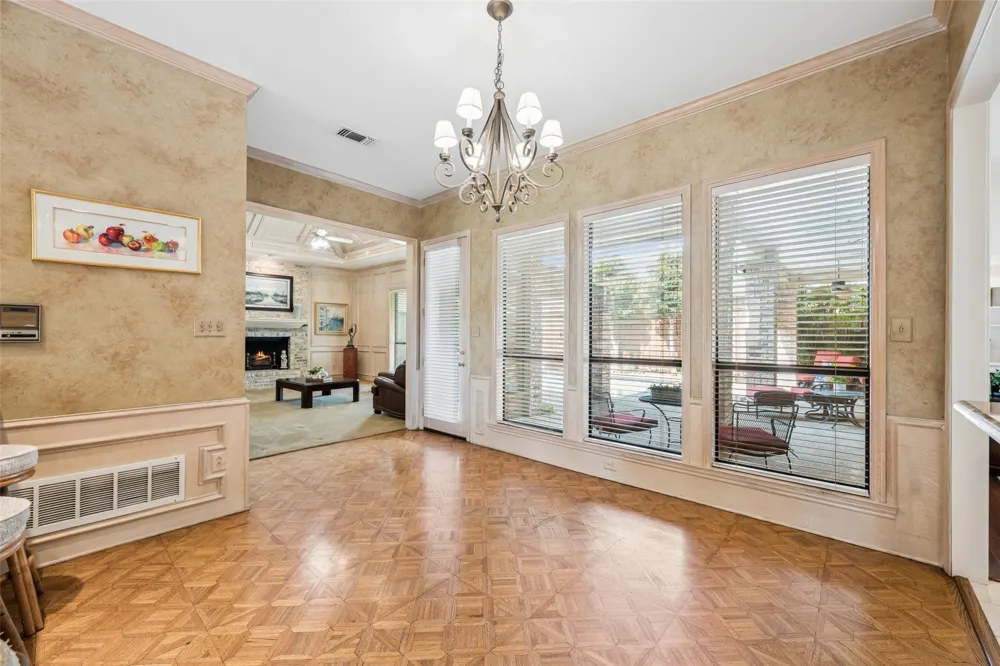4428 Hollow Oak Drive Dallas, TX 75287