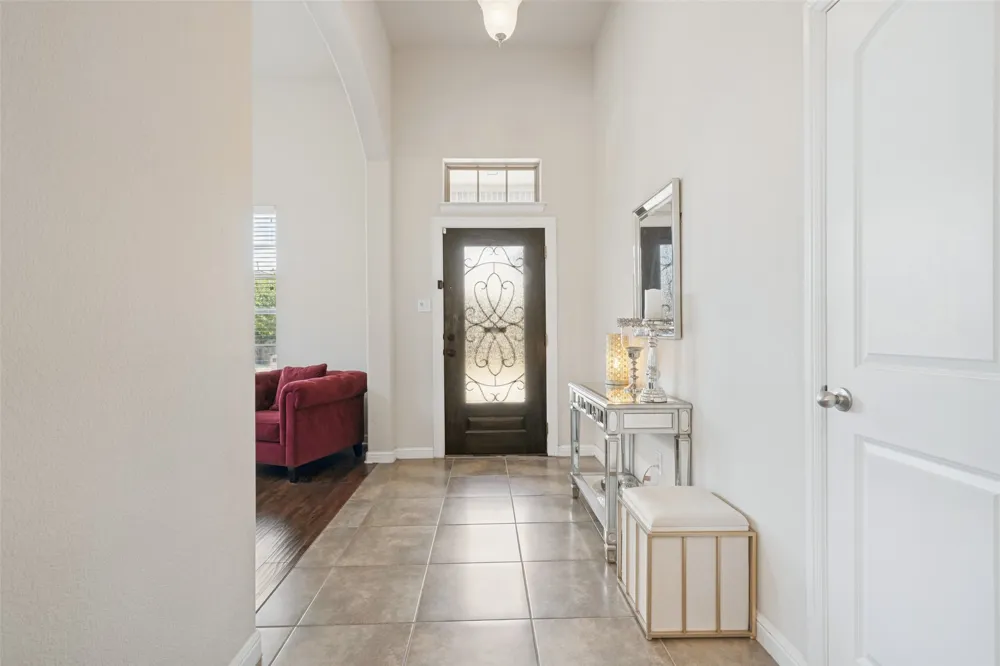 3827 Mustang Avenue Sachse, TX 75048