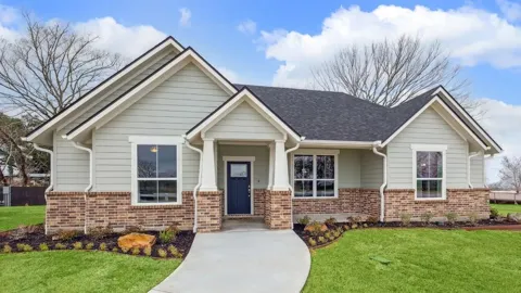1016 Cottonwood Bend Lane