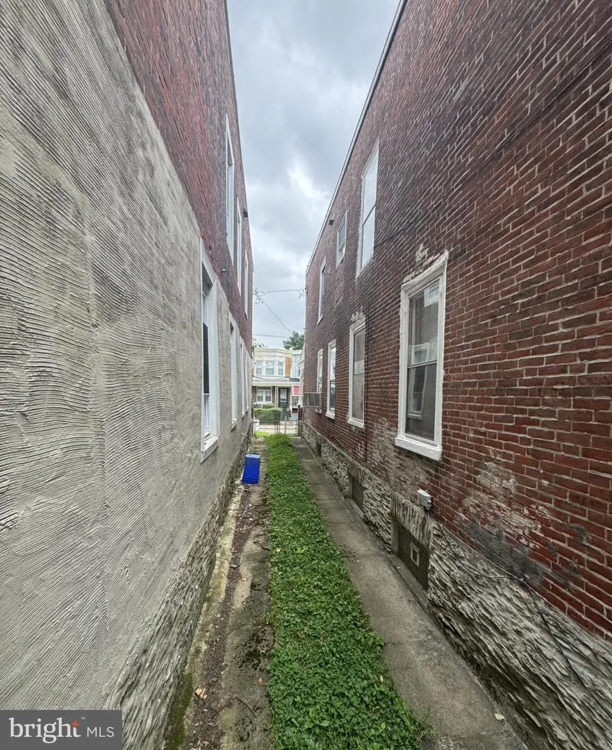 123 E MAYLAND STREET Philadelphia, PA 19144