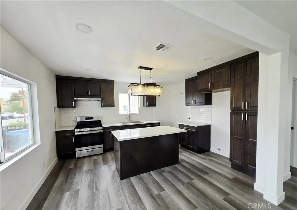 13911 Pacific Westminster, CA 92683