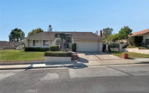 1801 Via Palomares