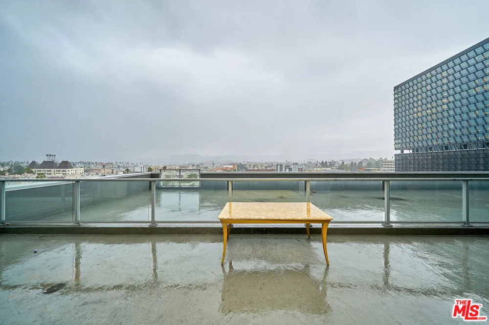 3223 W 6th Street #604 Los Angeles, CA 90020