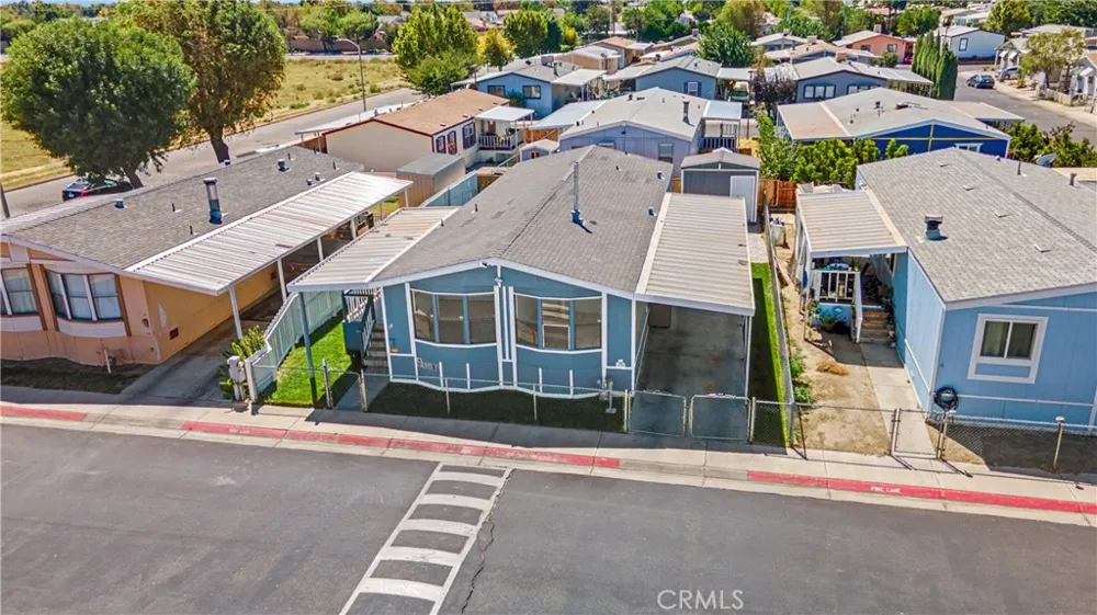 2545 E Avenue I #17 Lancaster, CA 93535