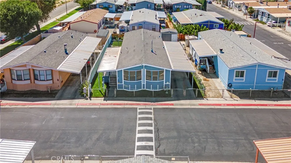 2545 E Avenue I #17 Lancaster, CA 93535