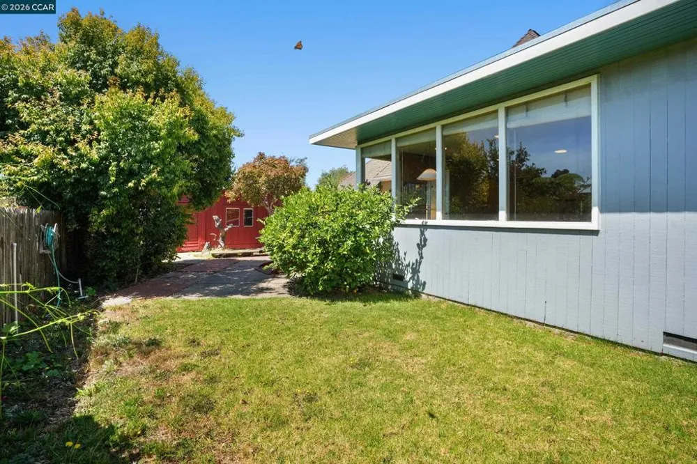 2500 Lowell Avenue Richmond, CA 94804